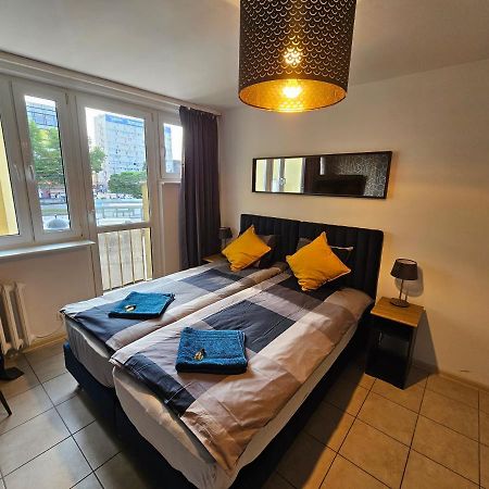 Przytulny Apartament W Centrum Štetín Exteriér fotografie